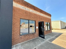 Listing Image #2 - Others for sale at 215 Kansas Avenue, Chickasha OK 73018