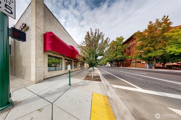Listing Image #3 - Industrial for sale at 114 S 2nd Avenue, Walla Walla WA 99362