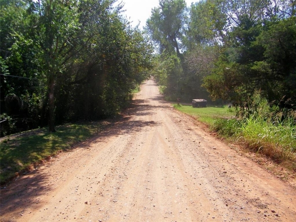 Listing Image #3 - Land for sale at 11651 Troutt Drive, Guthrie OK 73044