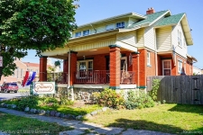 Retail property for sale in Flint, MI