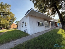 Listing Image #2 - Others for sale at 4324 Monroe Street, Toledo OH 43606