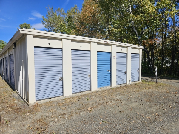 Listing Image #3 - Others for sale at 212 High Street, Oakland ME 04963