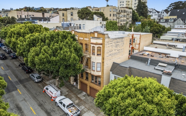 Listing Image #2 - Multi-family for sale at 745 Fillmore Street, San Francisco CA 94117