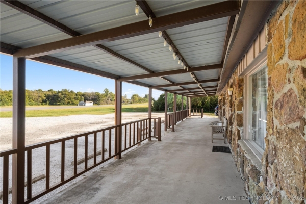 Listing Image #2 - Retail for sale at 400 E Highway 64, Warner OK 74469