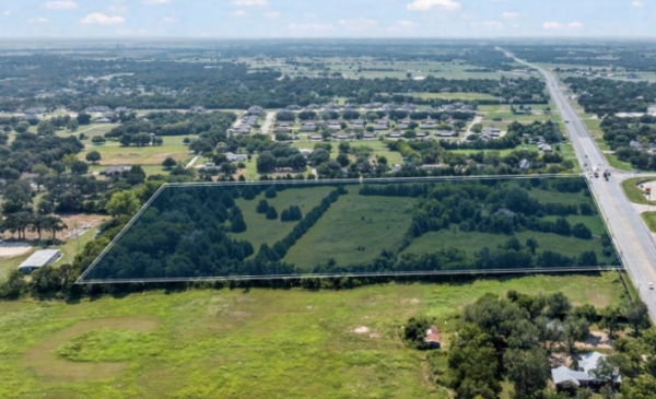 Listing Image #2 - Land for sale at 802 S Robinson Dr, Waco TX 76706