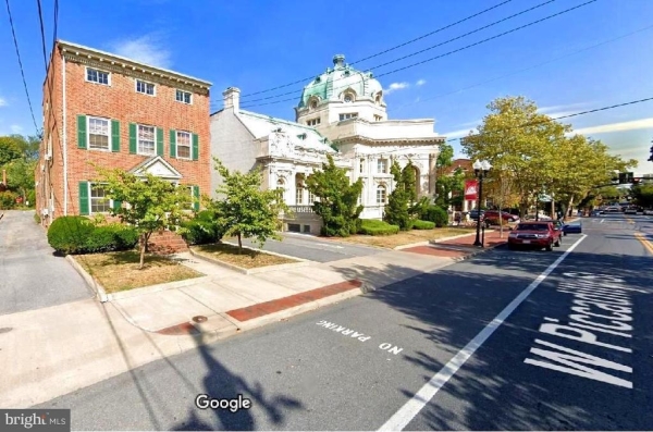 Listing Image #1 - Others for sale at 116 W Piccadilly Street 9&10, Winchester VA 22601