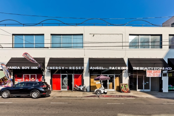 Listing Image #3 - Retail for sale at 1048-1050 S Los Angeles Street, Los Angeles CA 90015