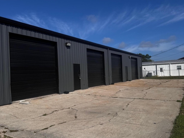 Listing Image #2 - Industrial for sale at 1833 N East Avenue B, Panama City FL 32405