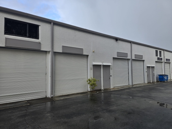 Listing Image #1 - Industrial Park for sale at 1771 Blount Rd, Unit 206, Pompano Beach FL 33069
