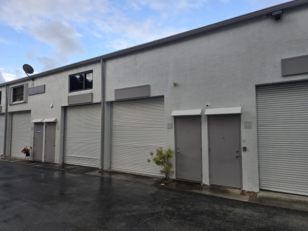 Listing Image #2 - Industrial Park for sale at 1771 Blount Rd, Unit 206, Pompano Beach FL 33069