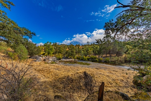 Listing Image #3 - Others for sale at River Knolls Road, Coarsegold CA 93614