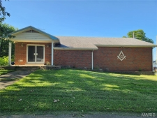 Listing Image #2 - Others for sale at 221 E Saint Louis Street, Lebanon IL 62254