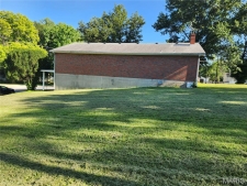 Listing Image #3 - Others for sale at 221 E Saint Louis Street, Lebanon IL 62254