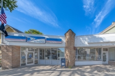 Retail property for sale in Chicago, IL