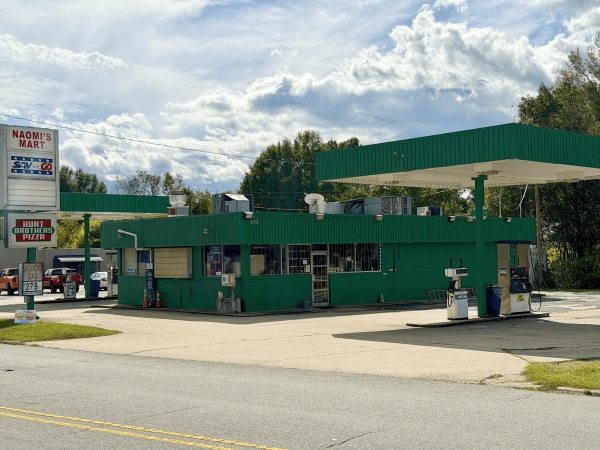 Listing Image #1 - Retail for sale at 131 S Hamilton St, Eden NC 27288