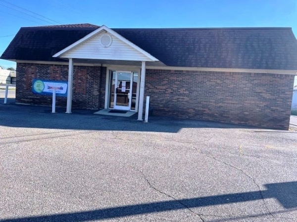 Listing Image #2 - Retail for sale at 2009 7th St, Hickman KY 42050