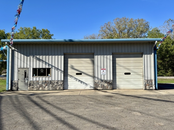 Listing Image #1 - Others for sale at 6 Columbus Road, Mount Vernon OH 43050