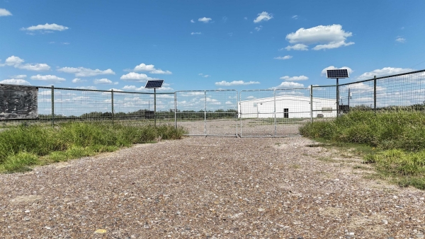 Listing Image #2 - Industrial for sale at 5029 S Us-83, Lopeno TX 78564