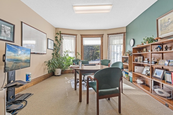 Listing Image #4 - Office for sale at 227 S Arch Ave, New Richmond WI 54017