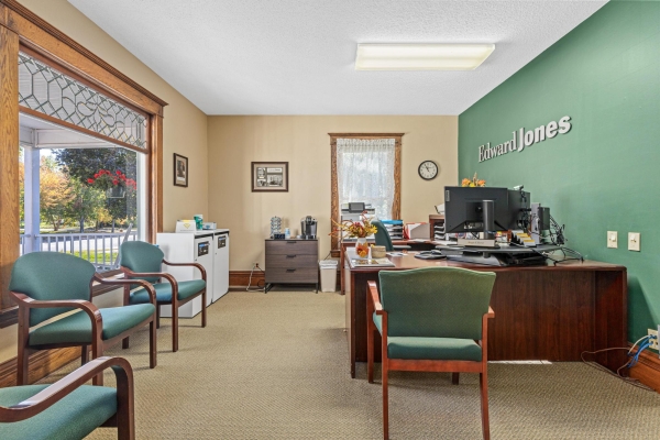 Listing Image #8 - Office for sale at 227 S Arch Ave, New Richmond WI 54017