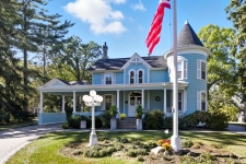 Hotel for sale in Anoka, MN