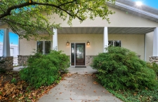 Listing Image #2 - Office for sale at 216 S 15th Ave., Washington IA 52353