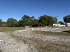 Listing Image #3 - Retail for sale at 33518  Jefferson, Rockwood MI 48173