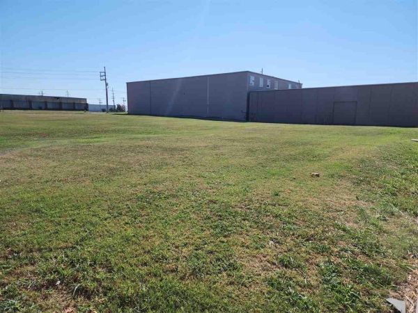 Listing Image #2 - Land for sale at 2 SW E Ave, Lawton OK 00000 Listing Image #2 - Land for sale at 2 SW E Ave, Lawton OK 00000