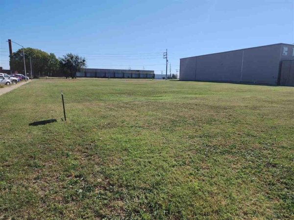 Listing Image #3 - Land for sale at 2 SW E Ave, Lawton OK 00000 Listing Image #3 - Land for sale at 2 SW E Ave, Lawton OK 00000