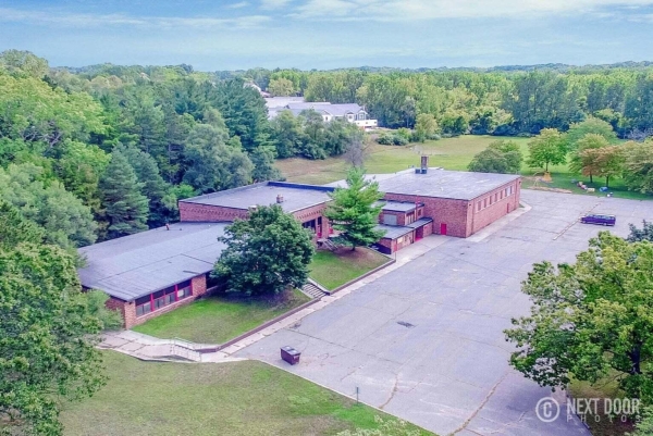 Listing Image #2 - Industrial for sale at 2286 Ball Avenue NE, Grand Rapids MI 49505
