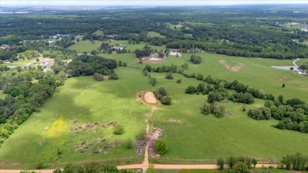 Listing Image #2 - Others for sale at 279 CR 342, Jonesboro AR 72401
