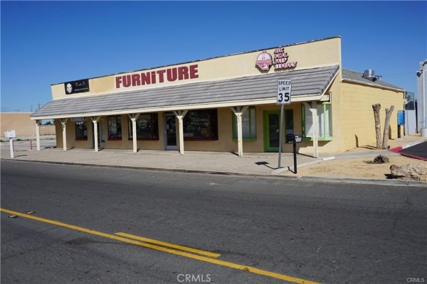 Listing Image #2 - Retail for sale at 21878 US Hwy 18, Apple Valley CA 92307