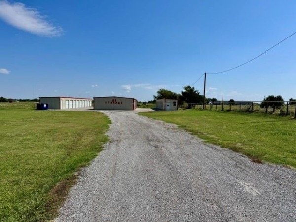 Listing Image #2 - Others for sale at 3905 S 16th Street, Chickasha OK 73018