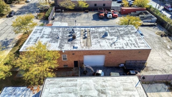 Listing Image #2 - Industrial for sale at 515 Lunt Ave, Schaumburg IL 60193