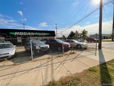 Listing Image #3 - Others for sale at 4645 S Saginaw Street, Flint MI 48507