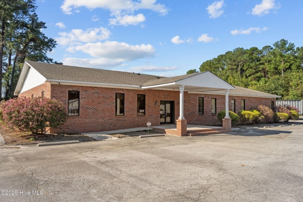Listing Image #2 - Others for sale at 441 Kinston Highway, Richlands NC 28574