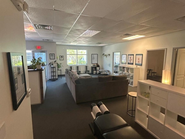 Listing Image #2 - Others for sale at 544 NW Nw University Blvd Boulevard NW , 103, Port St Lucie FL 34986