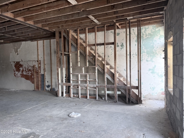 Listing Image #3 - Others for sale at 512 Court Street, Jacksonville NC 28540