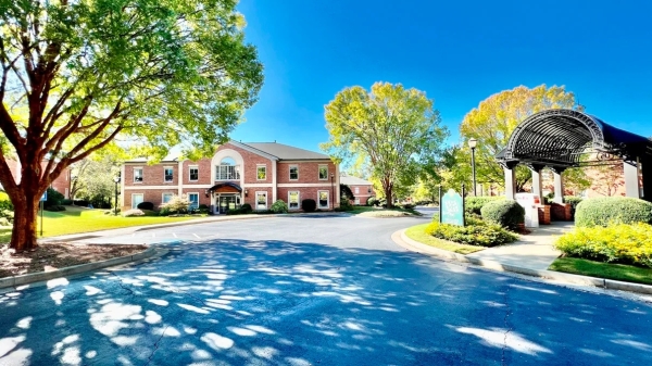 Listing Image #2 - Office for sale at 4080 McGinnis Ferry Road, Building 300, Alpharetta GA 30005