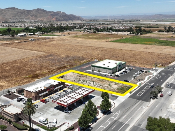 Listing Image #2 - Land for sale at 0.86 AC Sanderson Avenue & Esplanade Avenue, San Jacinto CA 92582 Listing Image #2 - Land for sale at 0.86 AC Sanderson Avenue & Esplanade Avenue, San Jacinto CA 92582