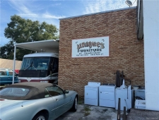 Listing Image #2 - Retail for sale at 103 N Main Street, Cheifland FL 32626 Listing Image #2 - Retail for sale at 103 N Main Street, Cheifland FL 32626