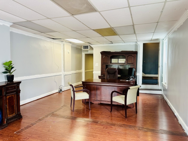 Listing Image #3 - Others for sale at 2115 Gwynn Oak Ave, Baltimore MD 21207