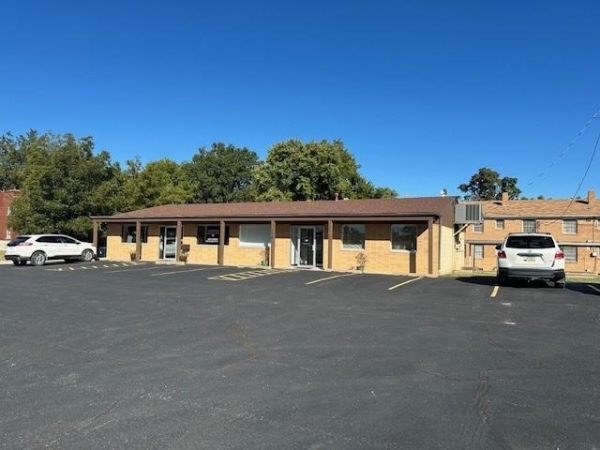 Listing Image #1 - Office for sale at 118 W Locust Street, Independence KS 67301