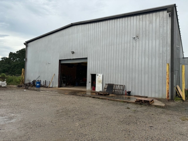 Listing Image #2 - Industrial for sale at 39417 Babin Rd, Gonzales LA 70737