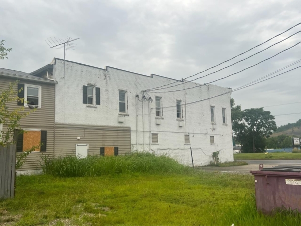Listing Image #5 - Multi-family for sale at 2944 Winchester Avenue, Ashland KY 41101