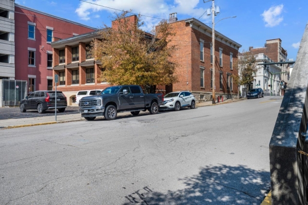 Listing Image #4 - Office for sale at 201 - 205 W. Main Street, Frankfort KY 40601