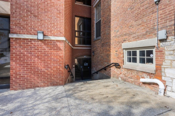 Listing Image #5 - Office for sale at 201 - 205 W. Main Street, Frankfort KY 40601