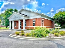 Retail property for sale in Austin, IN