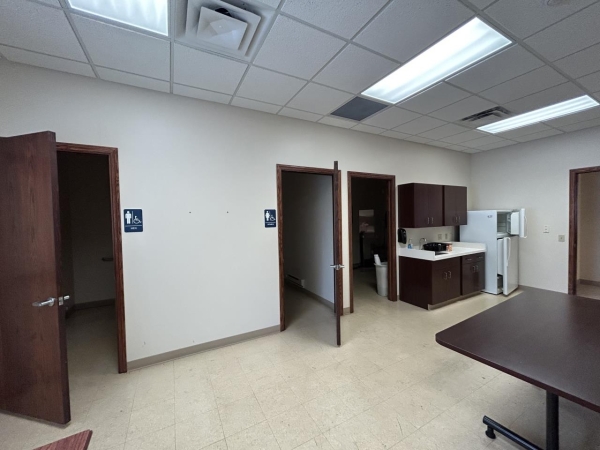 Listing Image #10 - Retail for sale at 2630 Rochester Road, Cranberry Township PA 16066