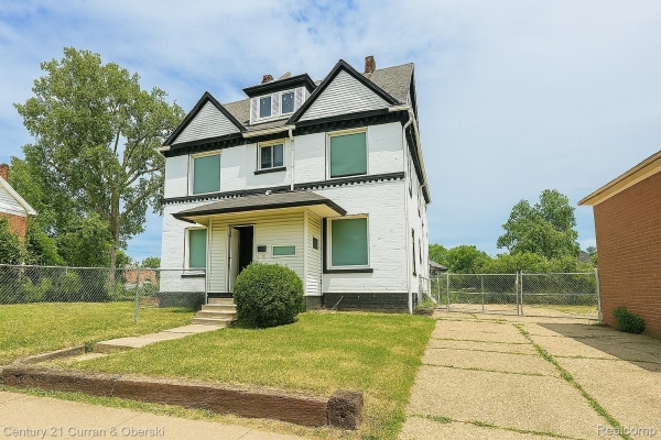 Listing Image #1 - Others for sale at 900 E Grand Boulevard, Detroit MI 48207 Listing Image #1 - Others for sale at 900 E Grand Boulevard, Detroit MI 48207